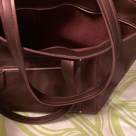 Sold🔴🔴Preowned Tote bundle - Picture 5 of 9